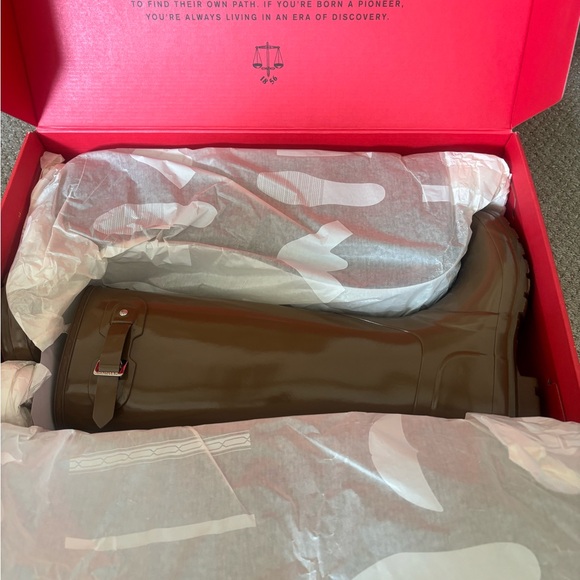 Hunter Classic Mushroom glossy tall Boots - Picture 4 of 6